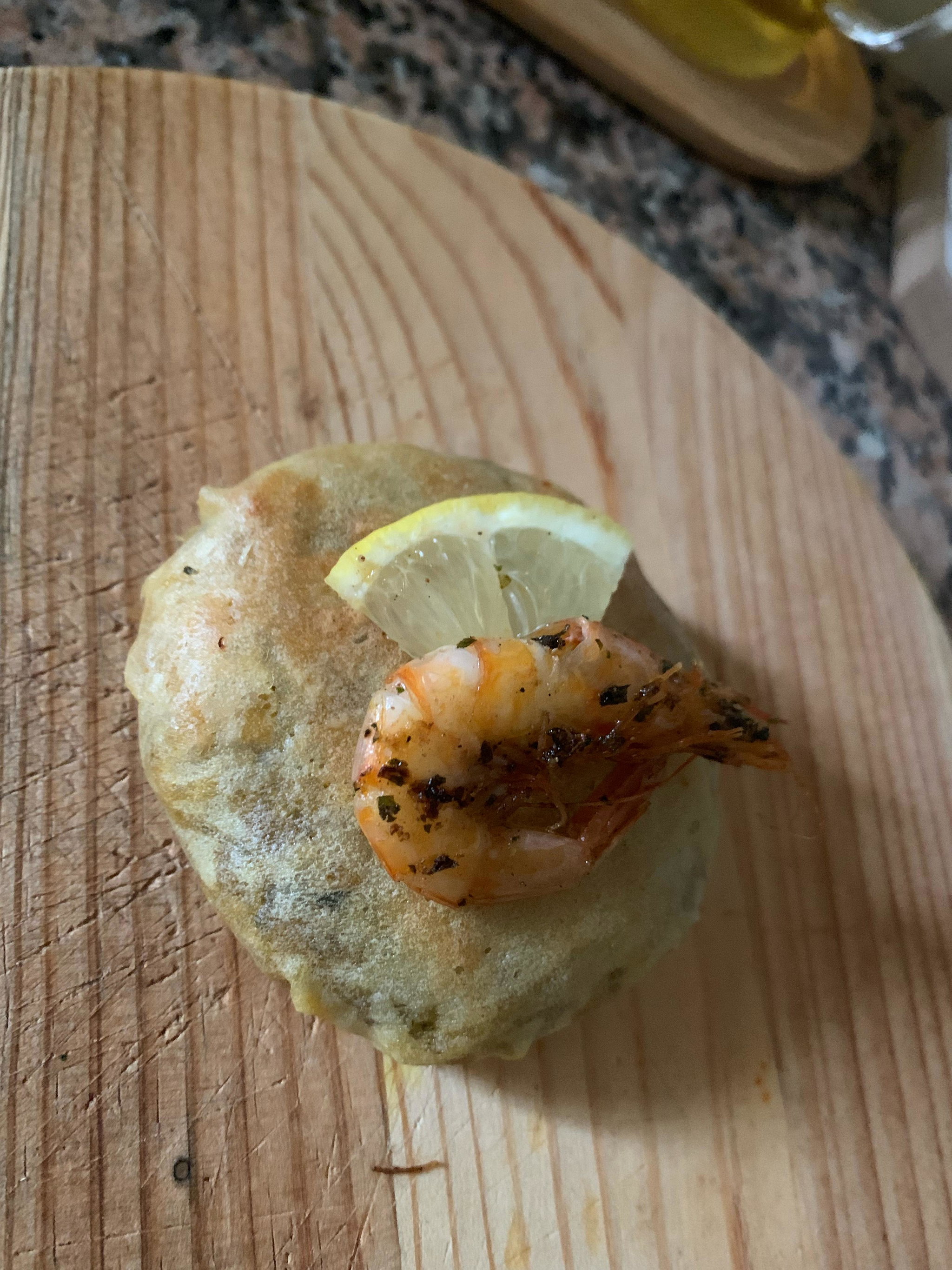 Mini pastilla fruit de mer_0