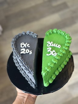 Split Design Cakes