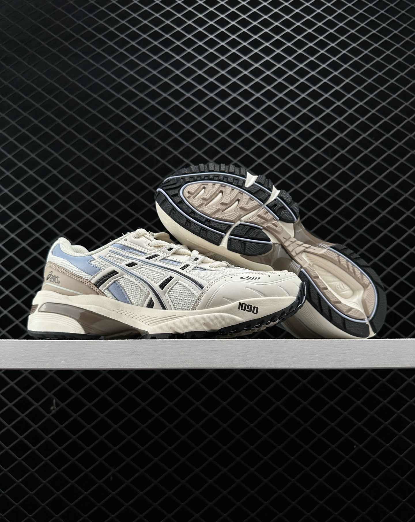 ASICS GEL 1090_3
