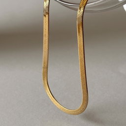Vera Necklace