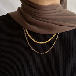 Vera Necklace