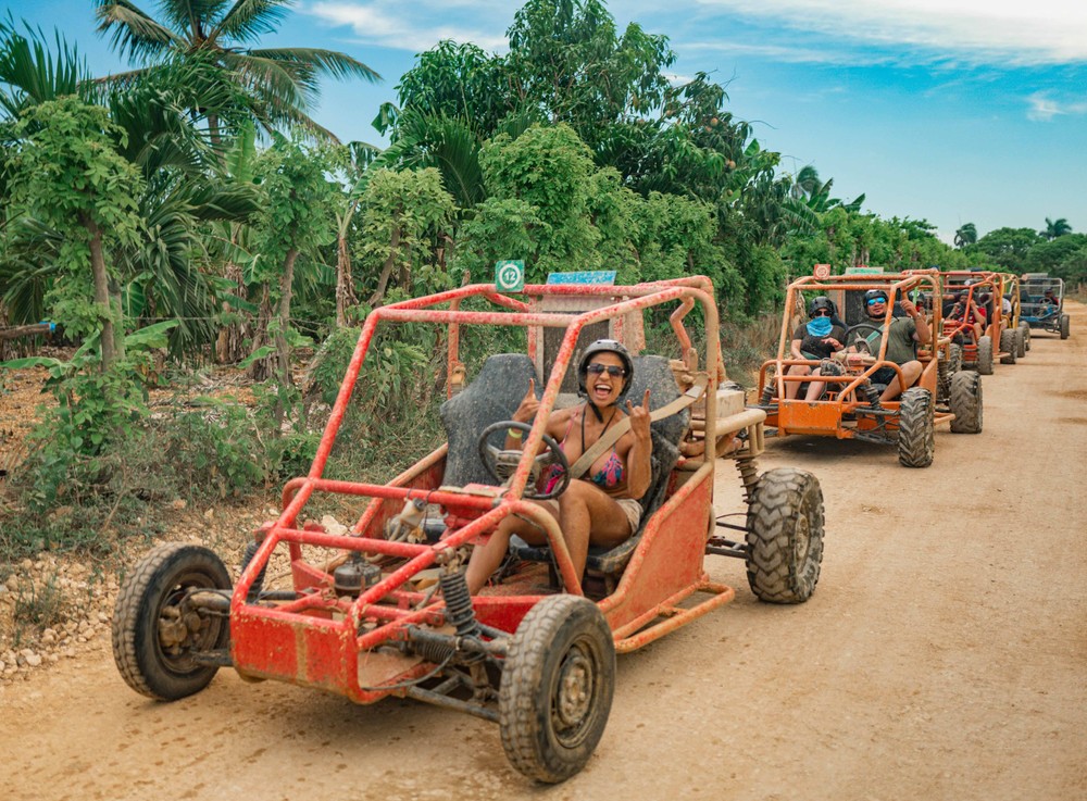  Buggies Adventures (1 Passenger up to 4)