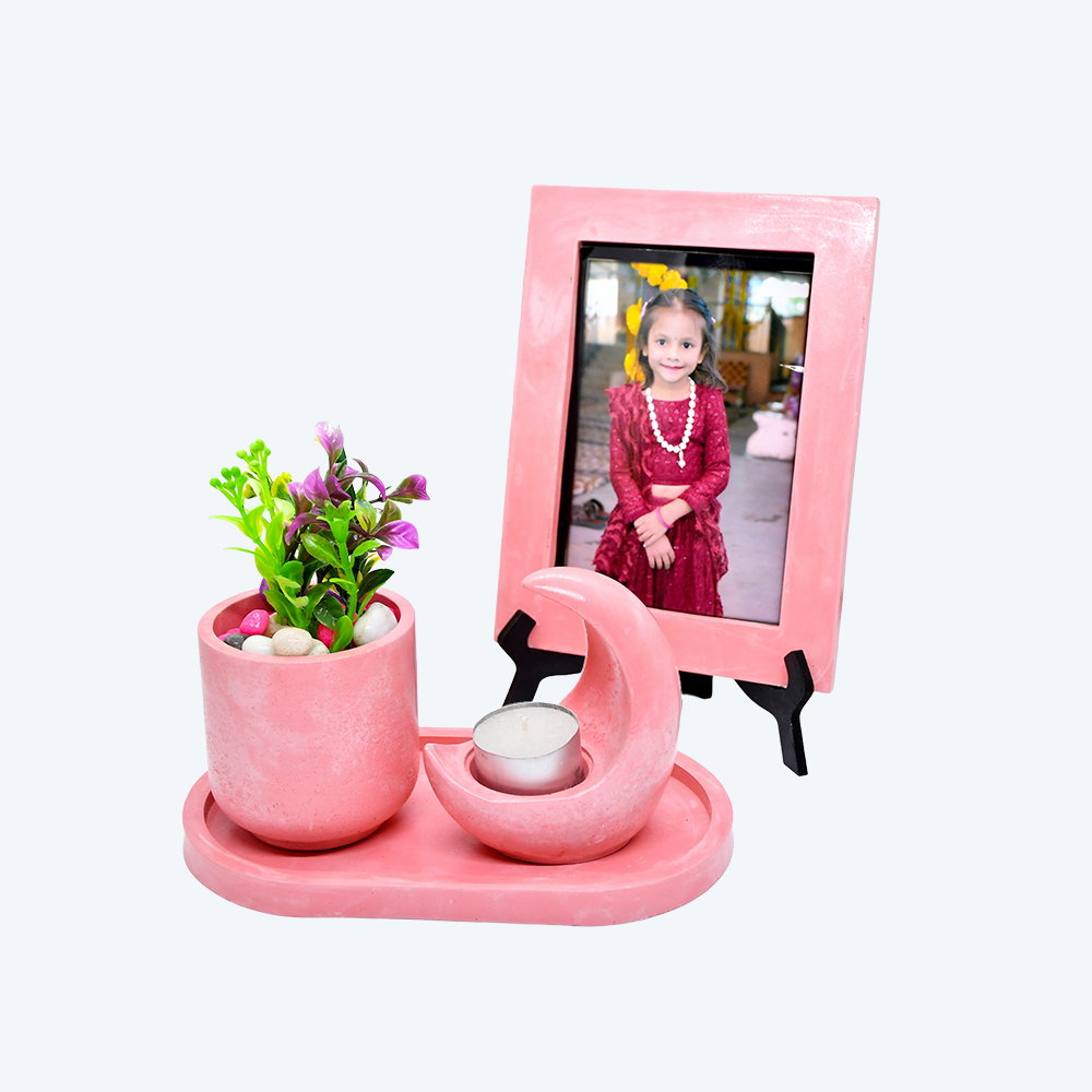 Moonlit Moments Kit [DIY Planter Kit (Oval), Moon Shape Candle Stand and Desk Photoframe] 