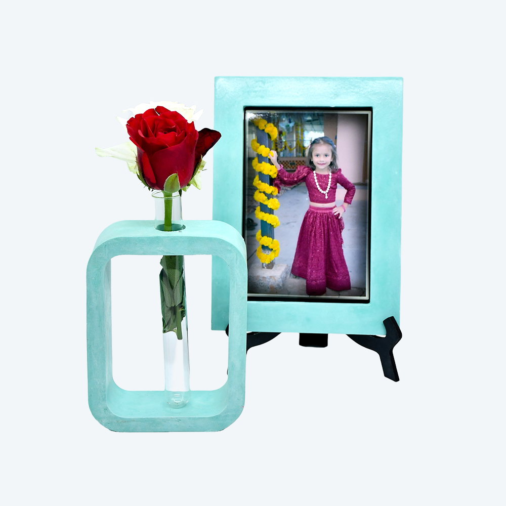 Green Memories Duo (Desk Photo Frame & Testtube Planter) _1