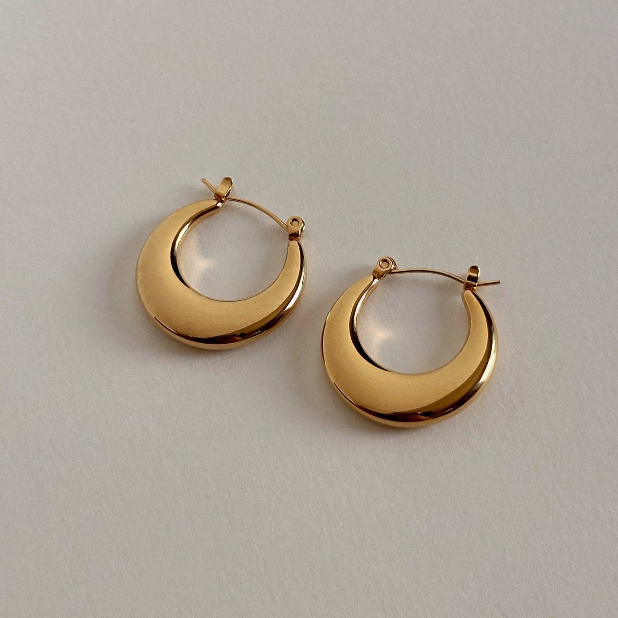 Classic Hoops_1