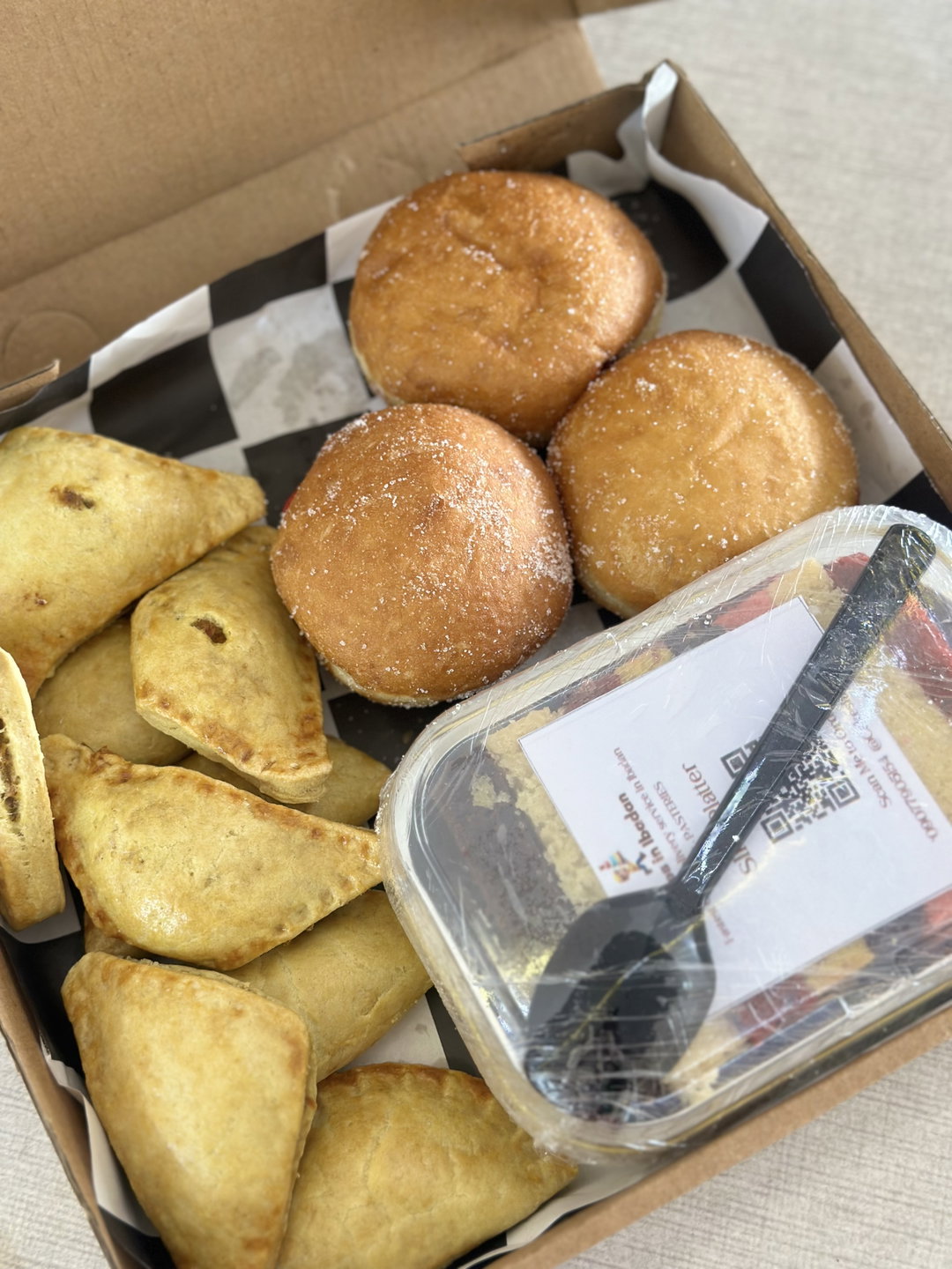 The Grubs Box 