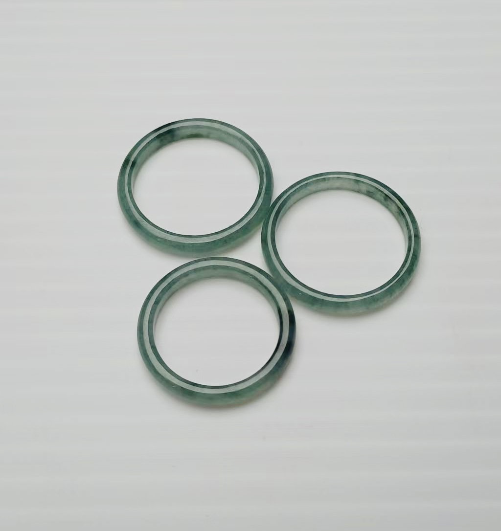 JADEITE  RING _9