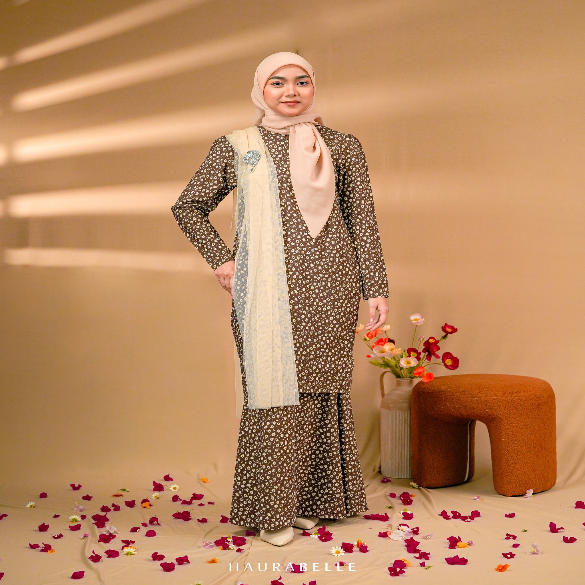 AYSHA KURUNG_15