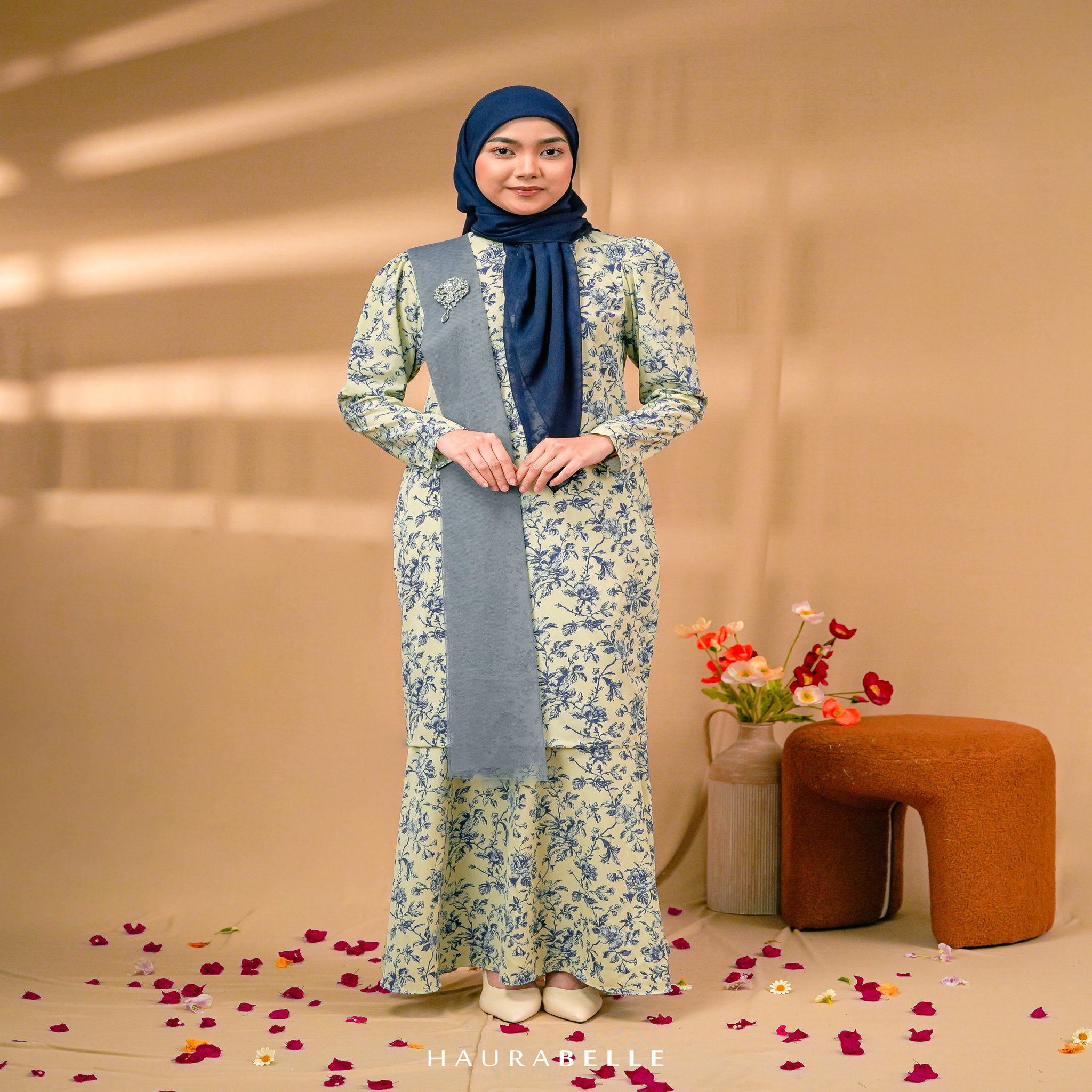 AYSHA KURUNG_19