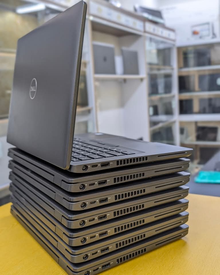 Dell Latitude 5400 _7