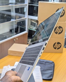 HP EliteBook x360 1030 G8 