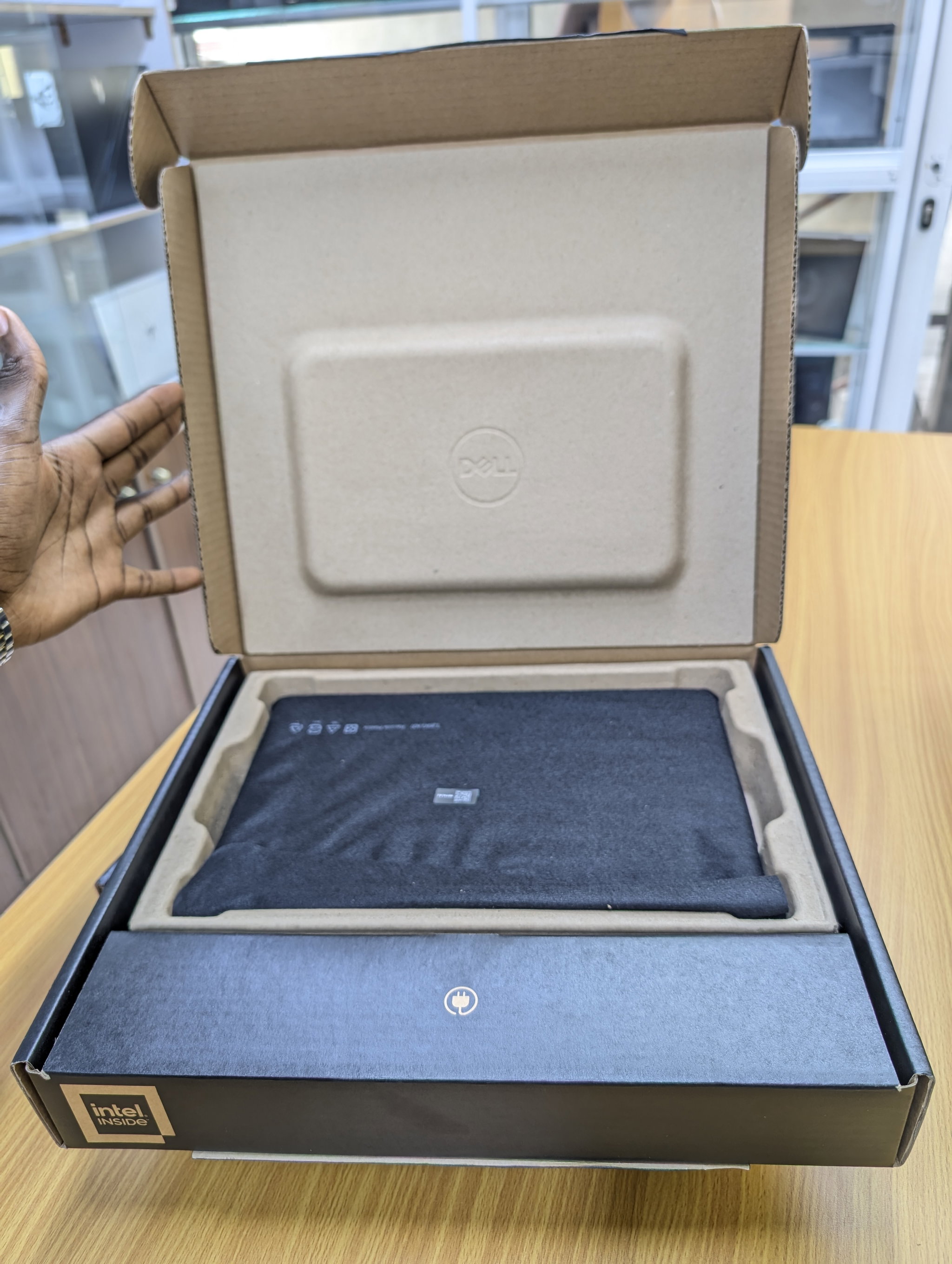  Dell Latitude 5340 X360 core i5 13eme Gen _11