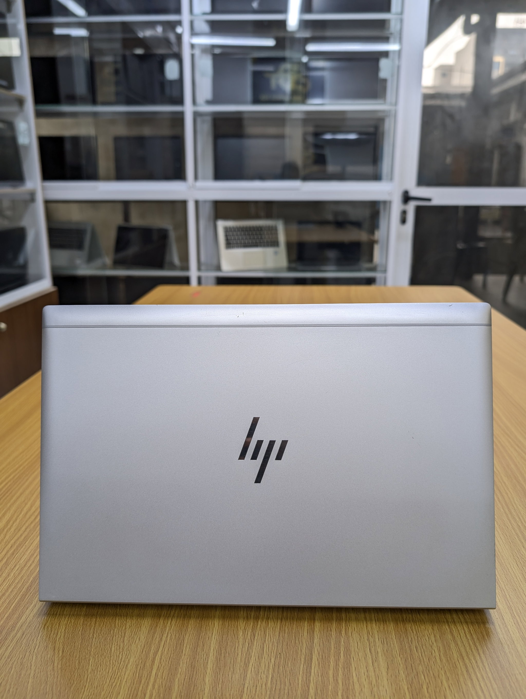 HP EliteBook 830 G7_11