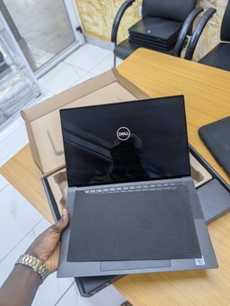 Dell Precision 5550 