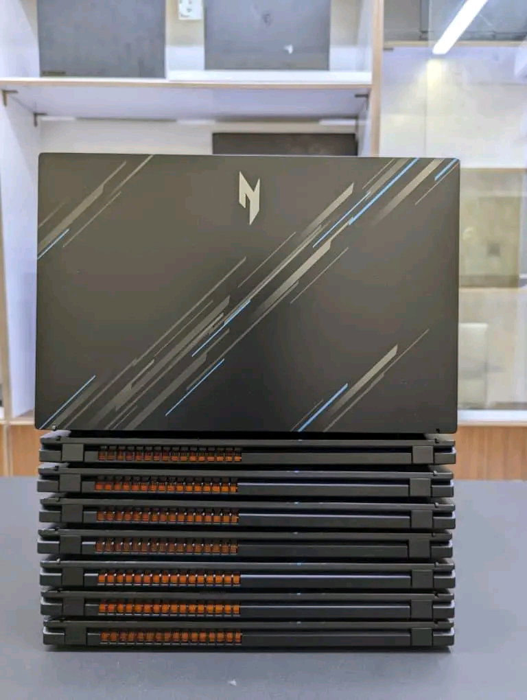 Gaming Acer Nitro V 15**