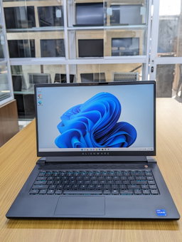ALIENWARE m15 R6