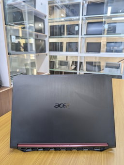 Acer Nitro 5 AN515