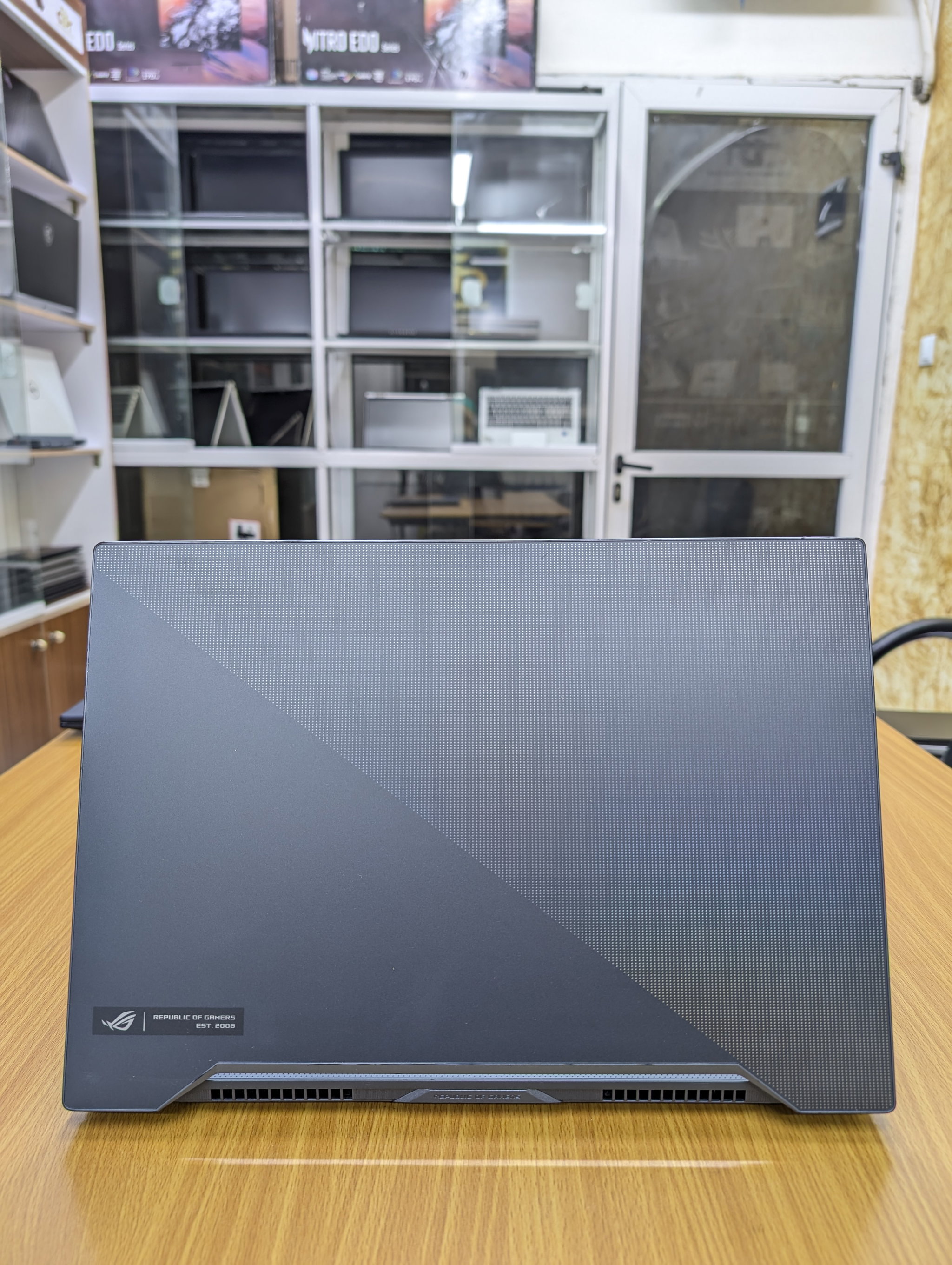 L'Asus ROG Zephyrus M15 GU502 RTX 2070_1