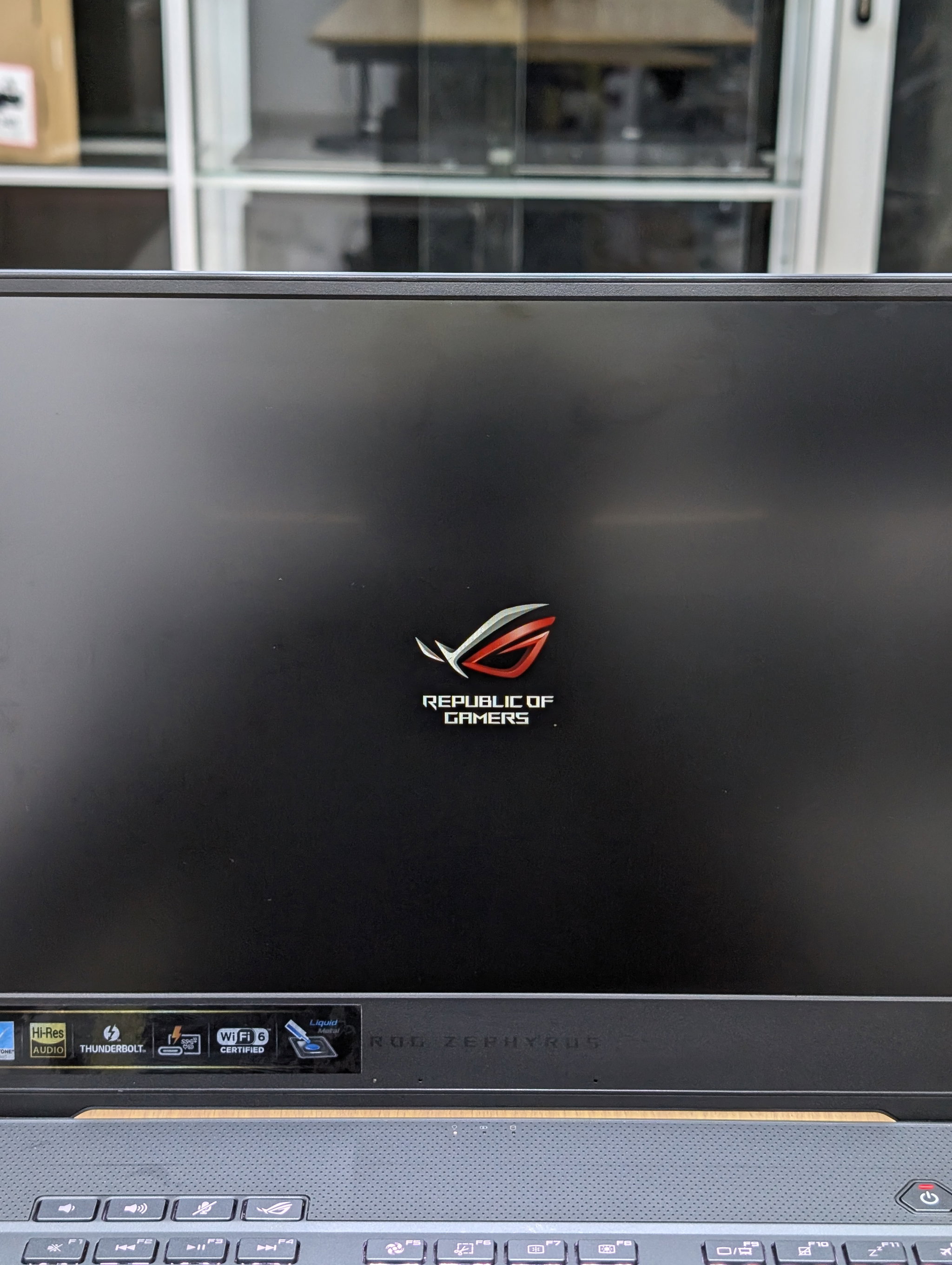 L'Asus ROG Zephyrus M15 GU502 RTX 2070_8