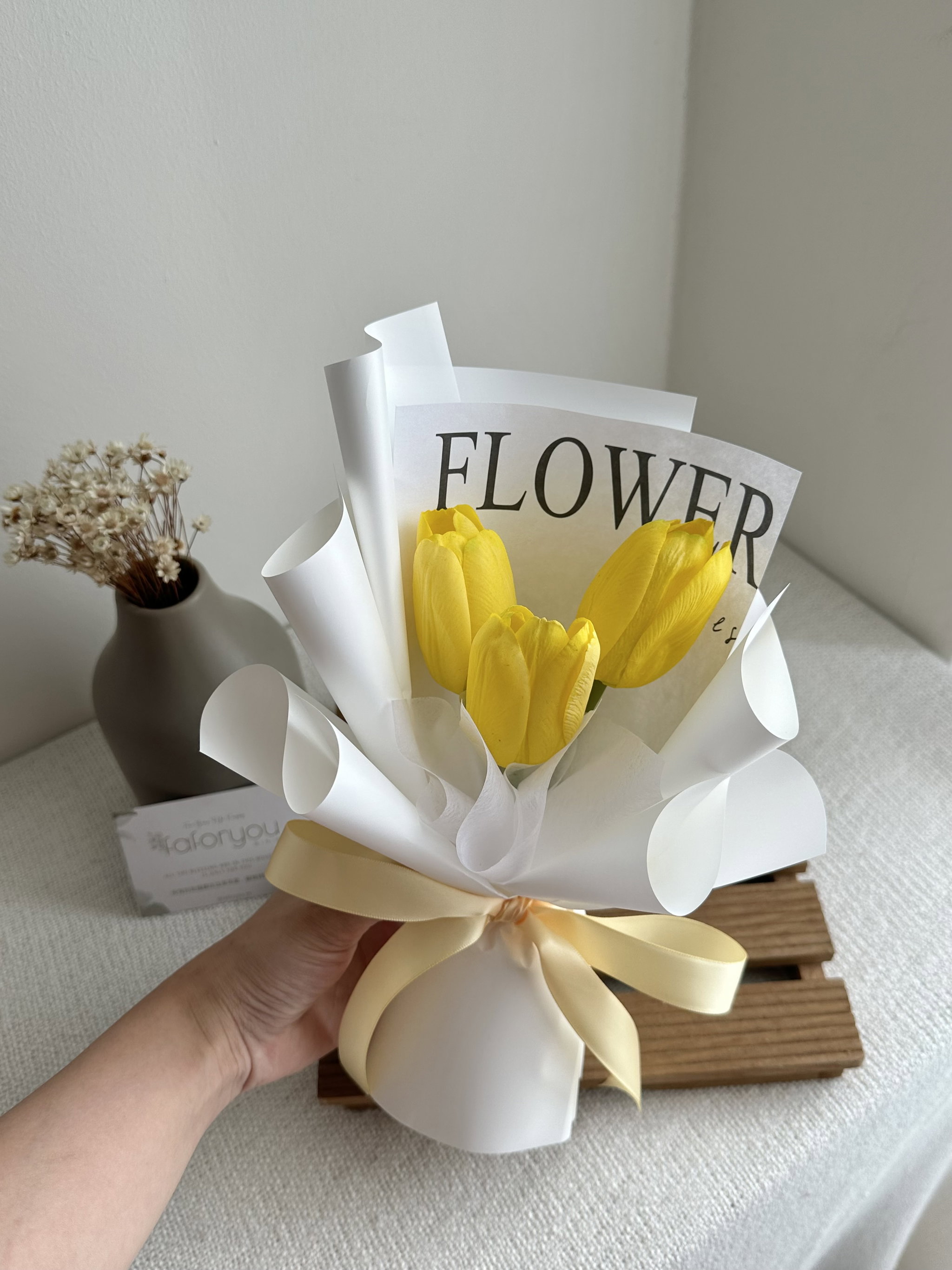 (3T001) 3 Stalk Artificial Tulips Bouquet  _1