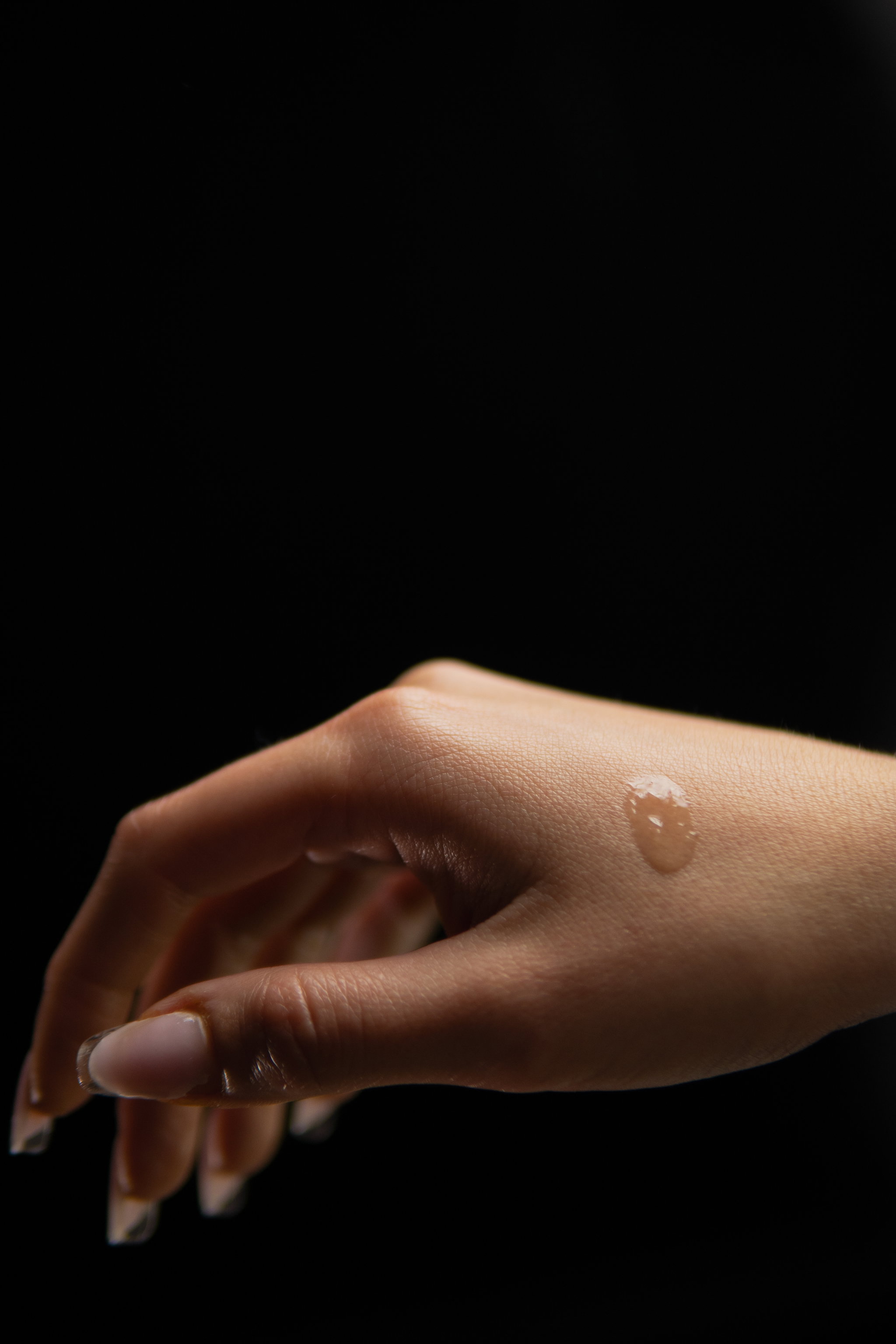 Intense Hydration Face Serum-Glass Skin Youth Potion_2