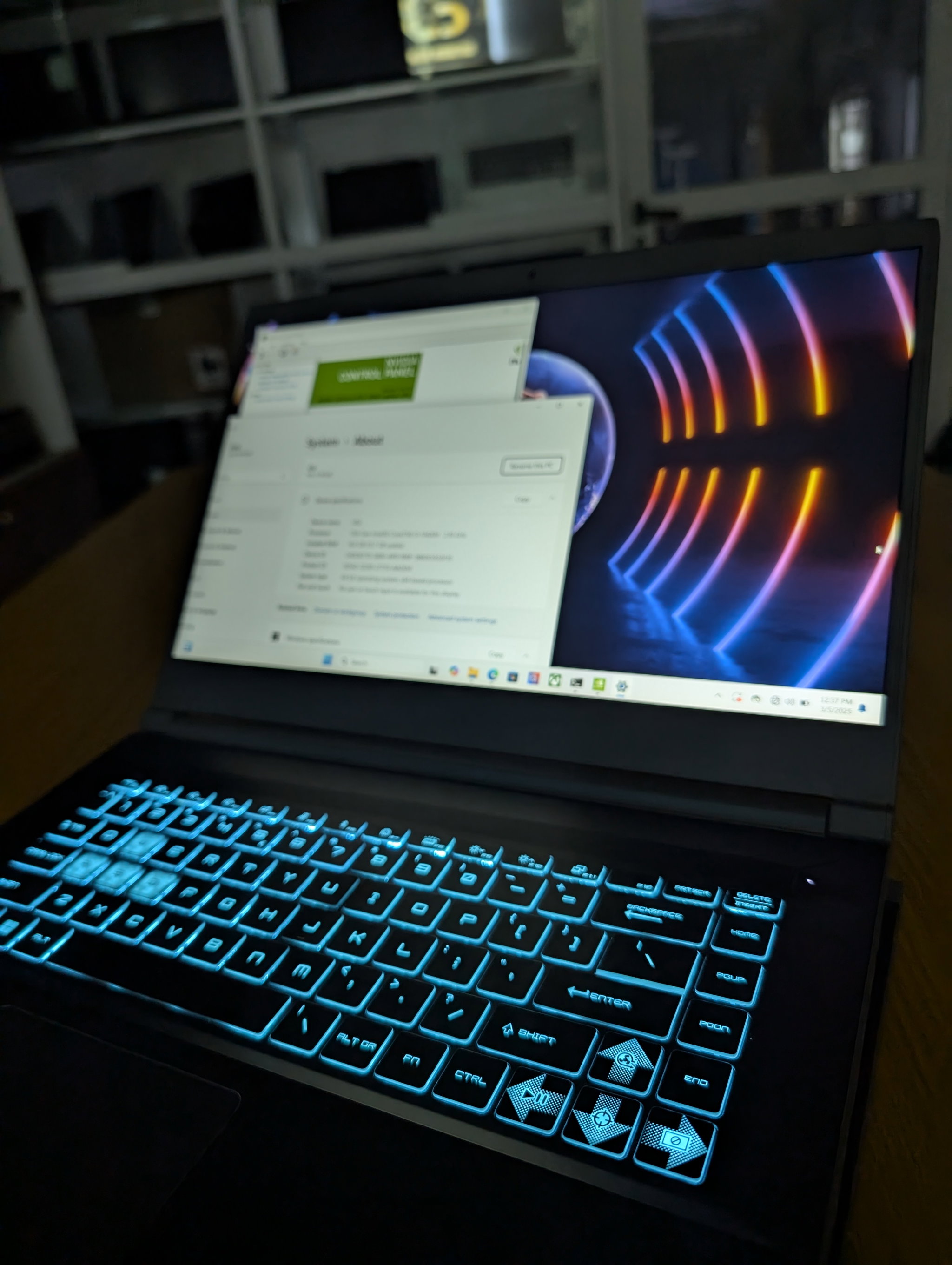 MSI Thin 15 Gaming Laptop_4