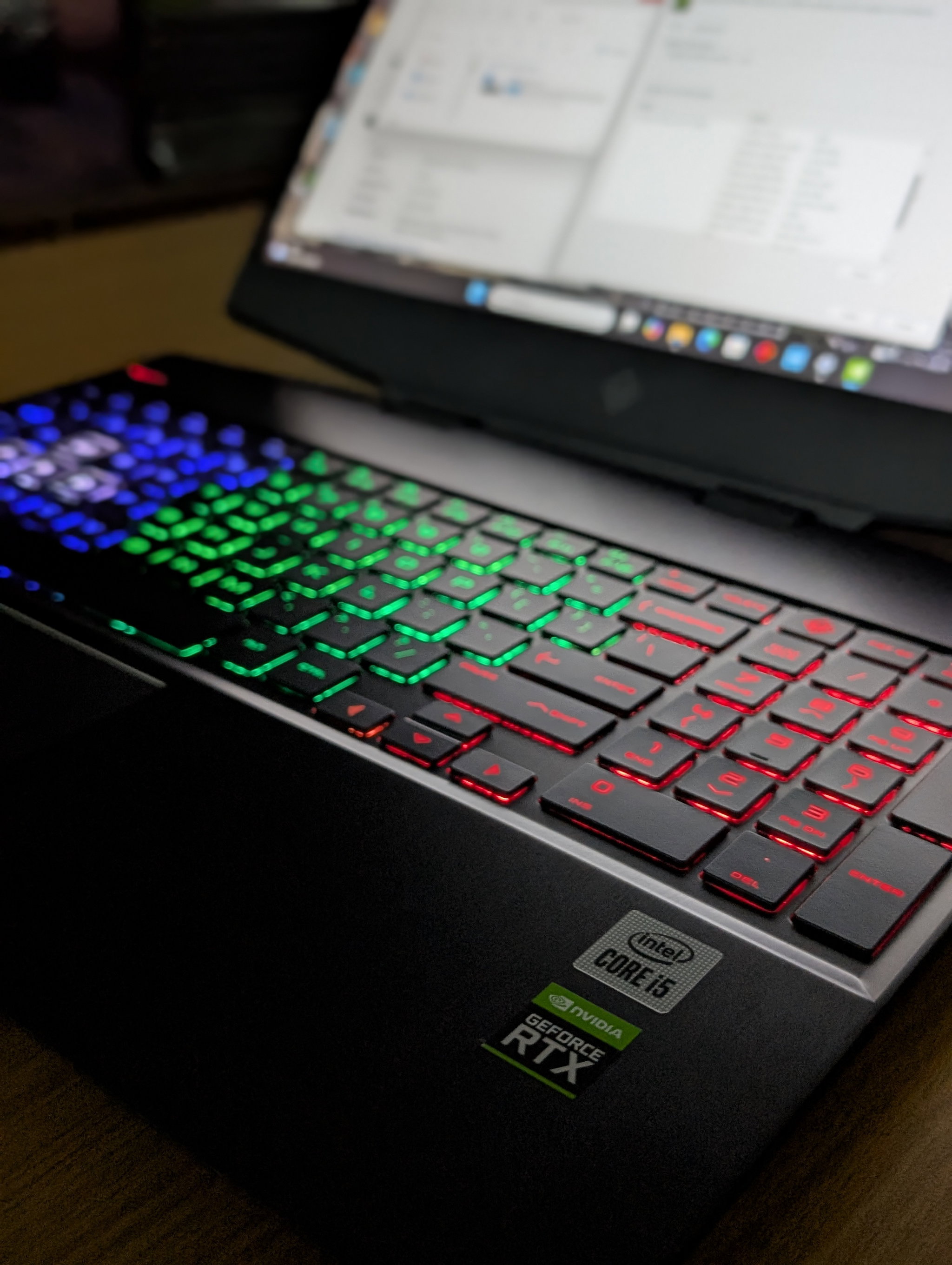 HP Omen 15 Gaming Laptop_10