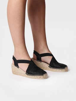 Triton Black