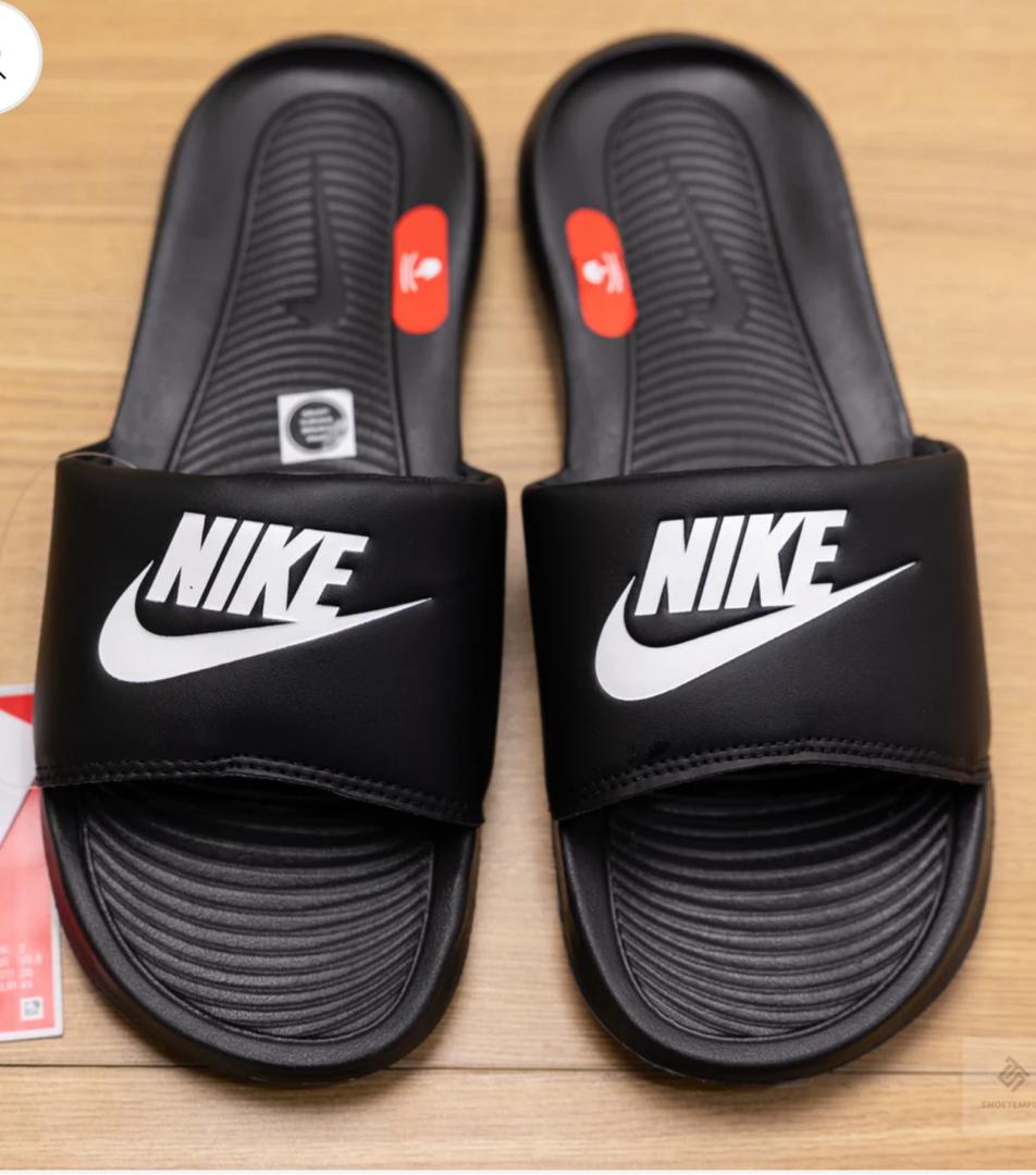Slides /Slippers_1