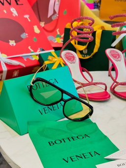 🚨 Óculos bottega veneta / MUST HAVE DO MOMENTO 