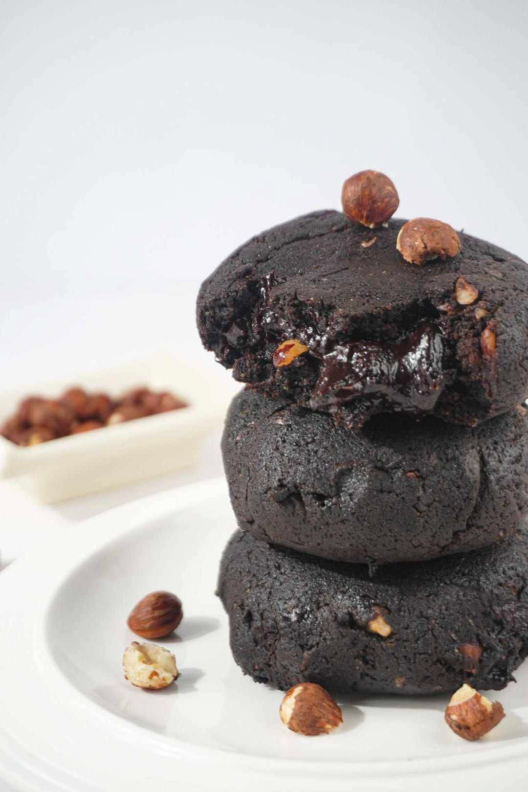 Chocolate Cookie with Hazelnut Filling NEW!