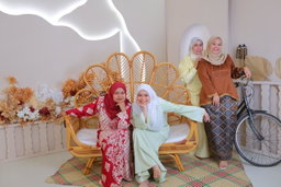 RAYA 