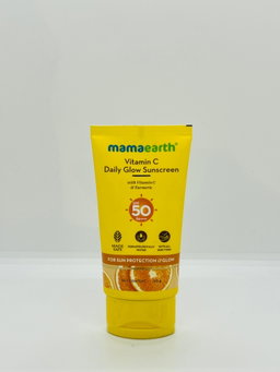 Mamaearth vitamin c sunscreen spf50 (50g)