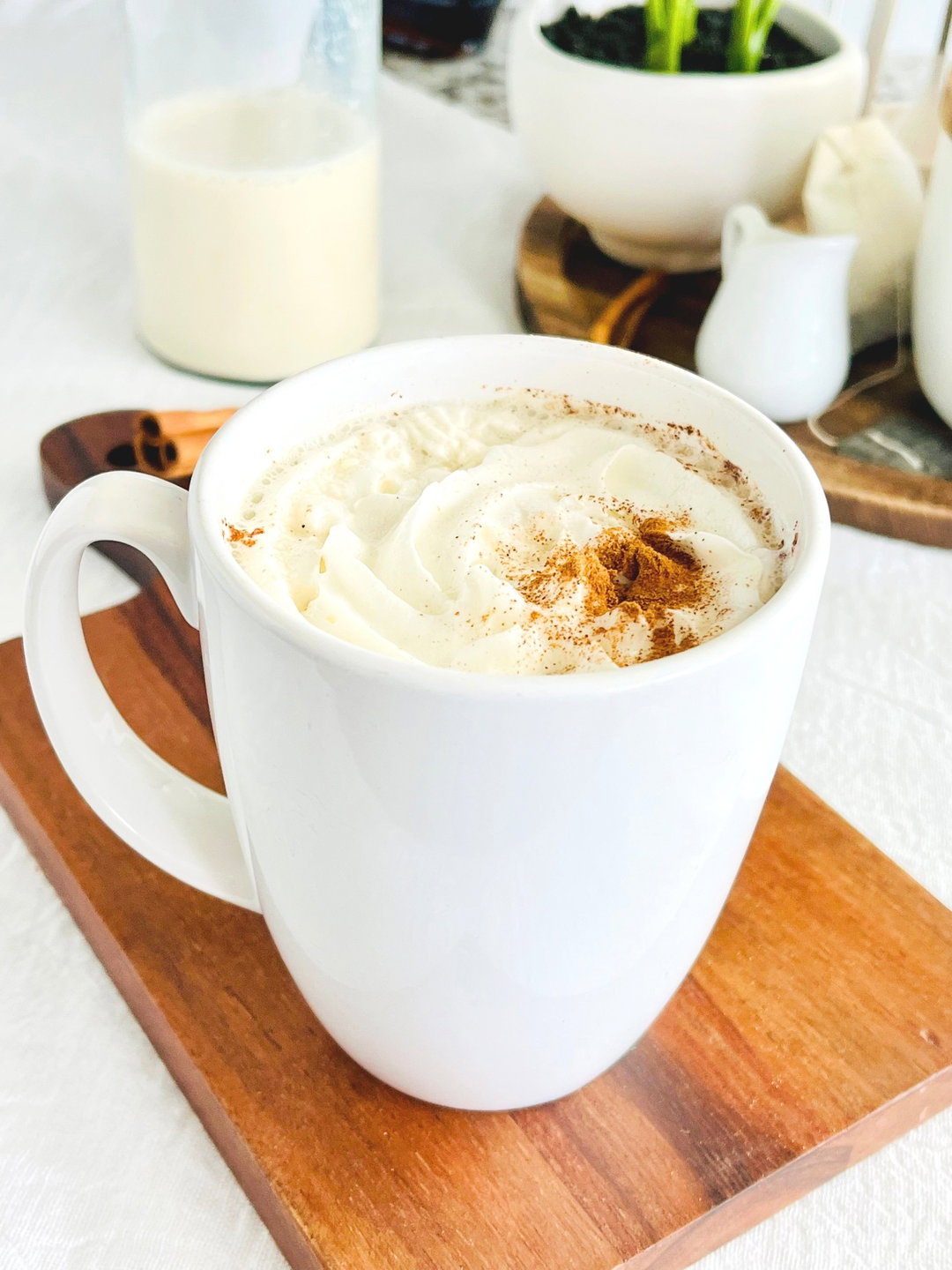 βTea, Coffee & Creamers