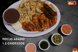 PLATO MIXTO DE POLLO ASADO Y 2 CHORIZOS ASADOS