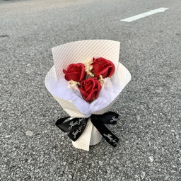 (3R002) 3 Stalk Soap Rose Bouquet 