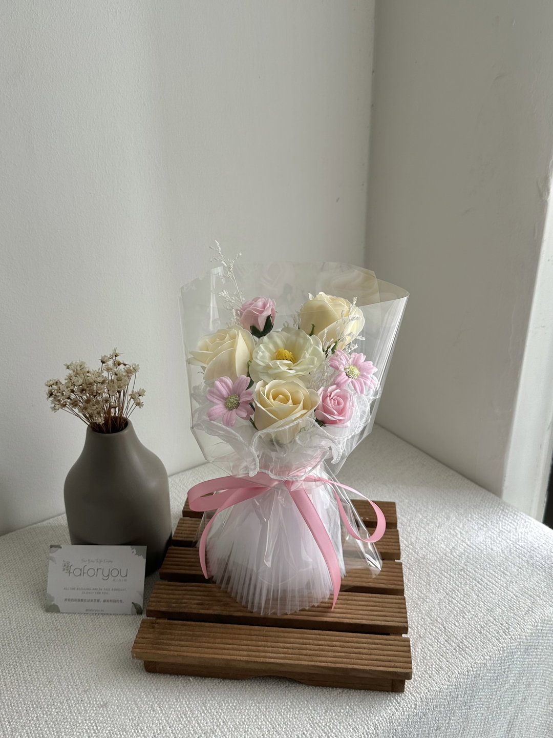 (3R020) 3 Stalk Soap Rose Mixed Flower Bouquet