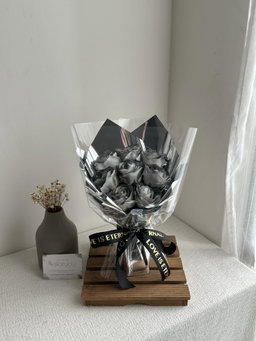 8 stalk Soap Rose Galaxy Bouquet 