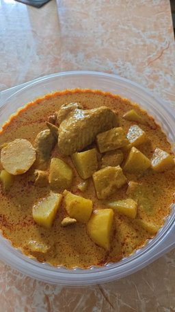 Curry Chicken 