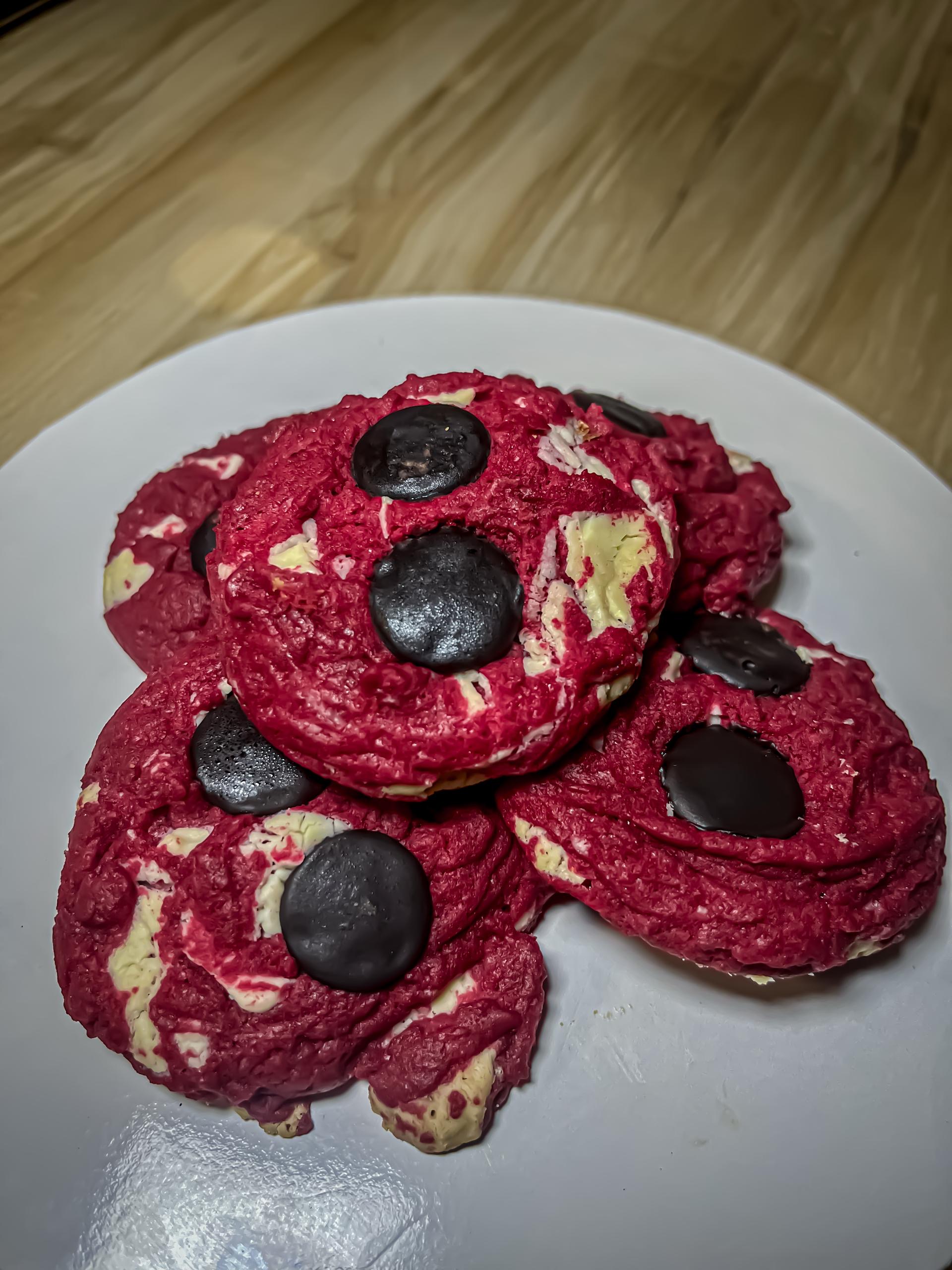 Red Velvet Soft Cookies_0