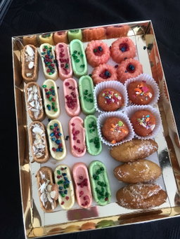 Assorted Sweetmeats Mixed (Mithai) 27 pieces