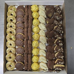 Taz Butter biscuit box Range 1