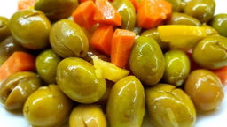  Green Olives With Thyme And Carrot 500g