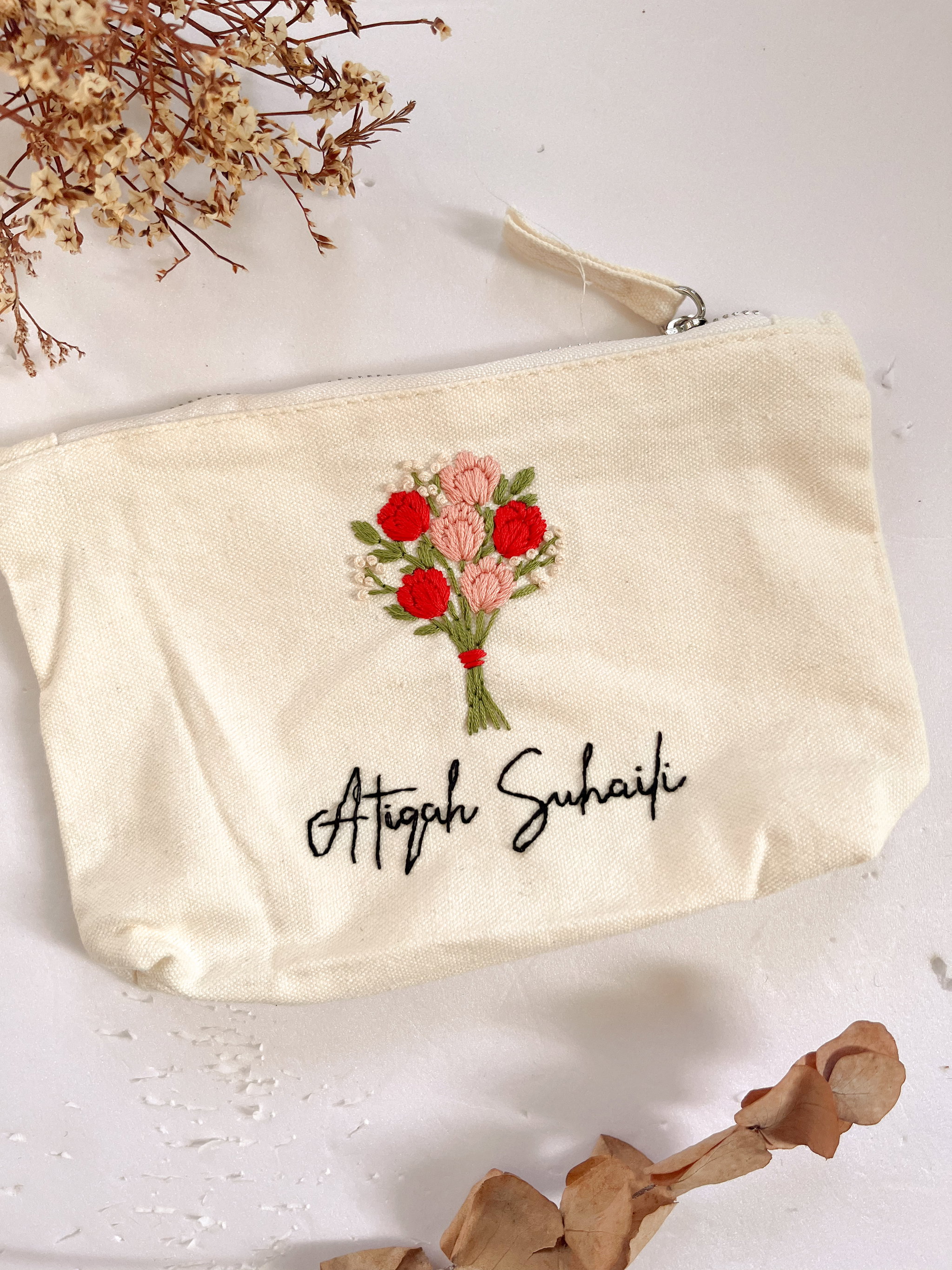 Embroidered Cosmetic Bag_2
