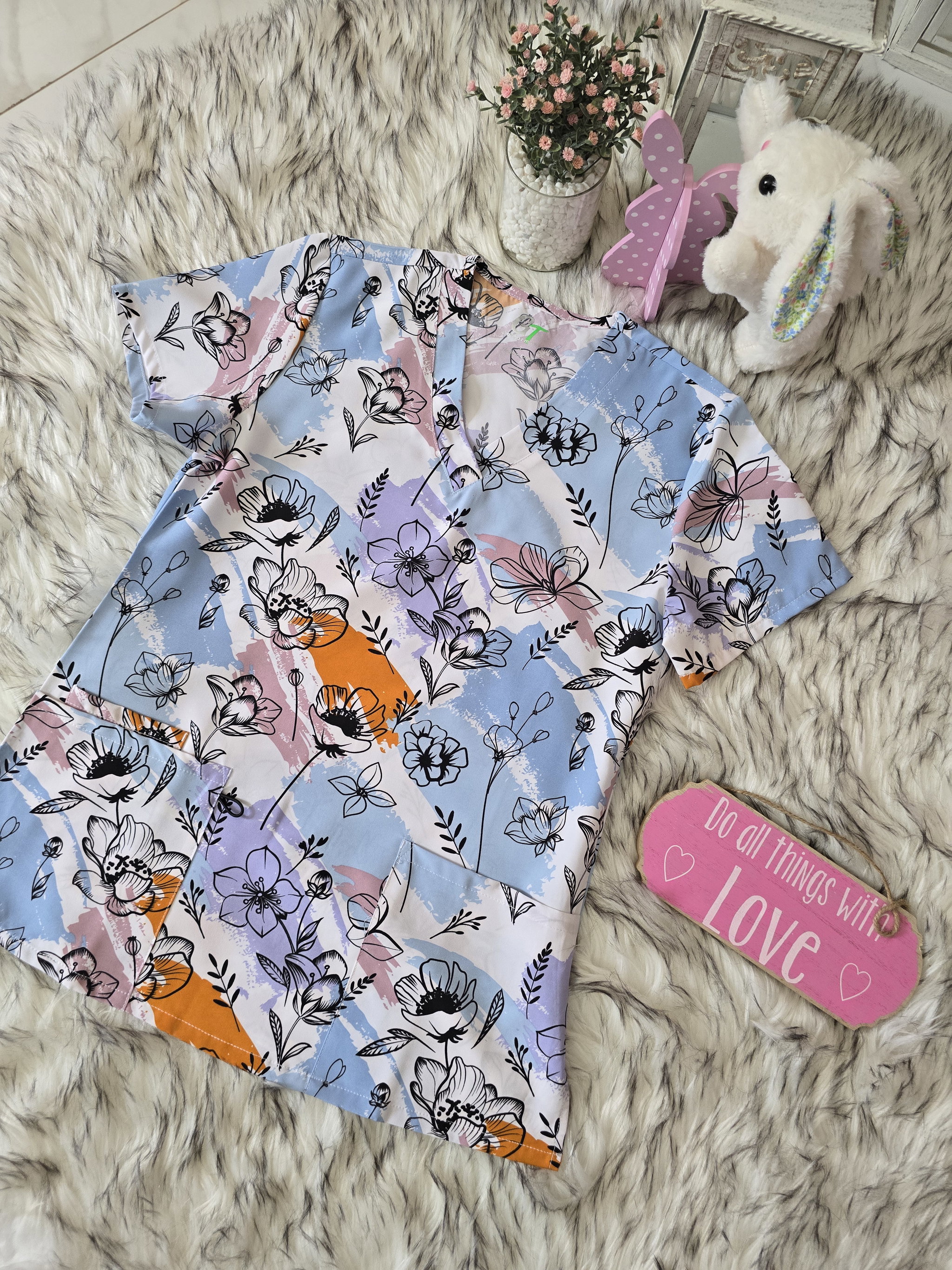 Painted Blooms Scrub Top_0