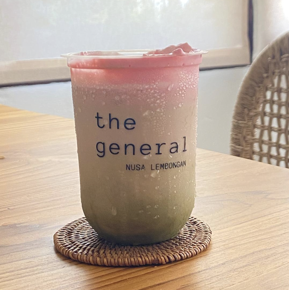 STRAWBERRY MATCHA