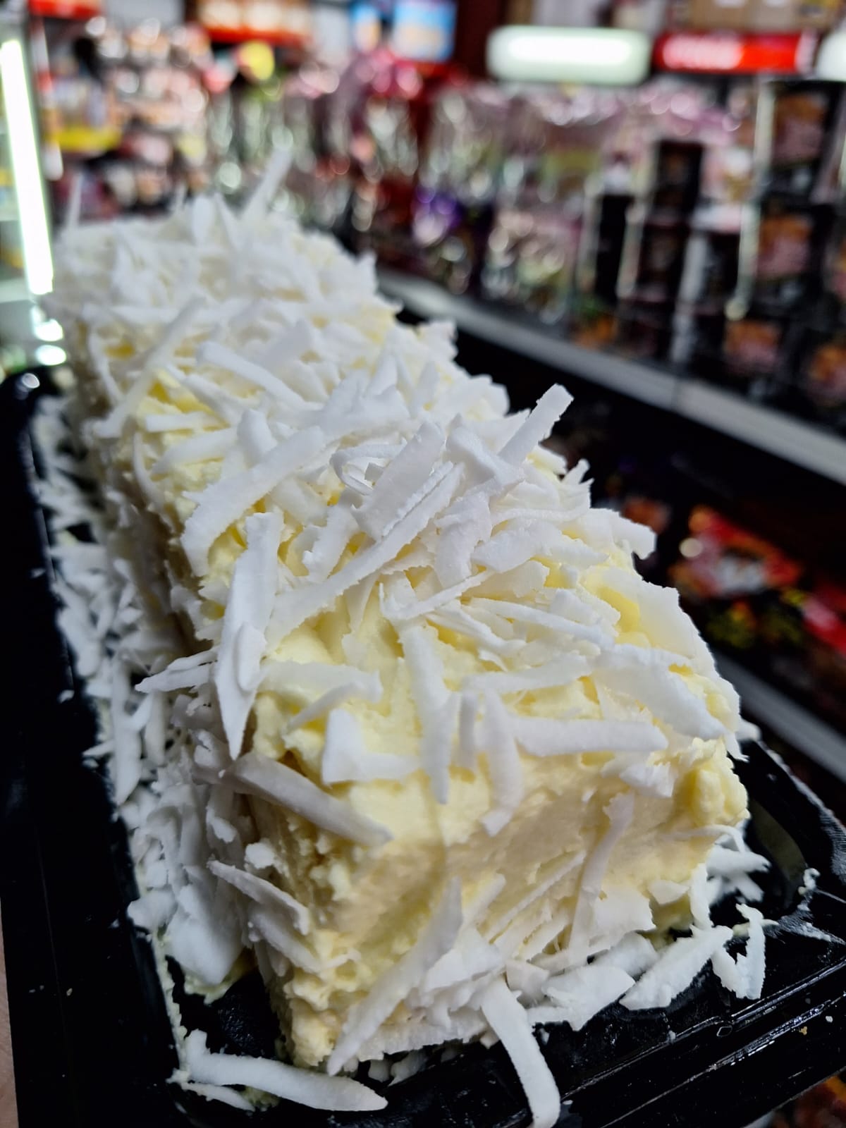 Fresh Cream Coconut Log