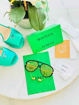 🚨 Óculos bottega veneta / MUST HAVE DO MOMENTO 
