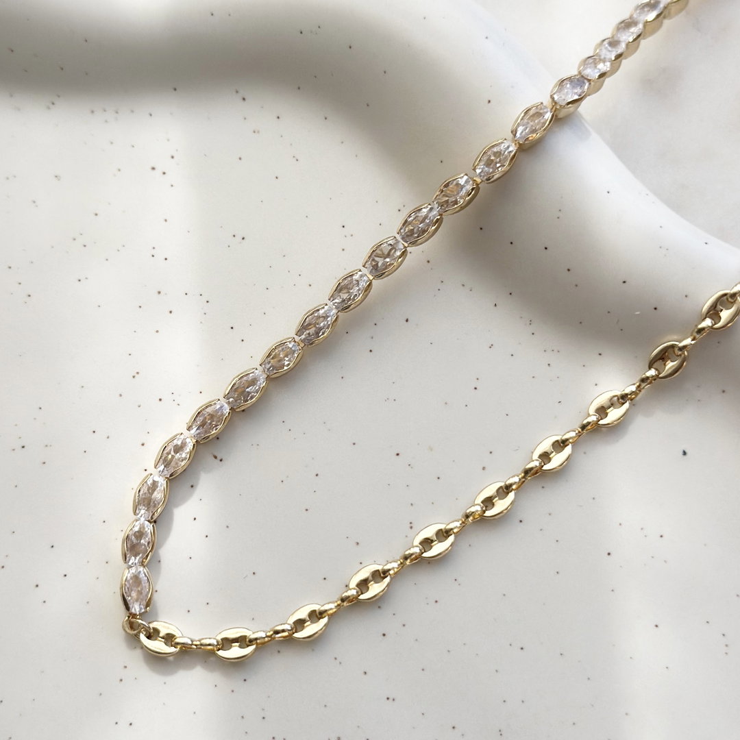 Tiny Necklace
