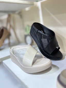 Lady Sandal